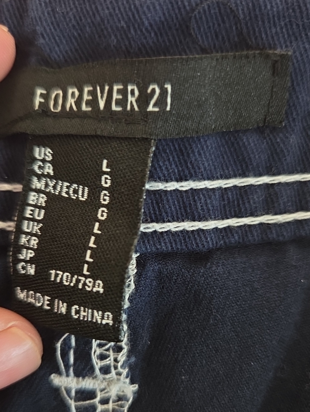 Forever 21 Cargo Pants - Picture 2 of 5